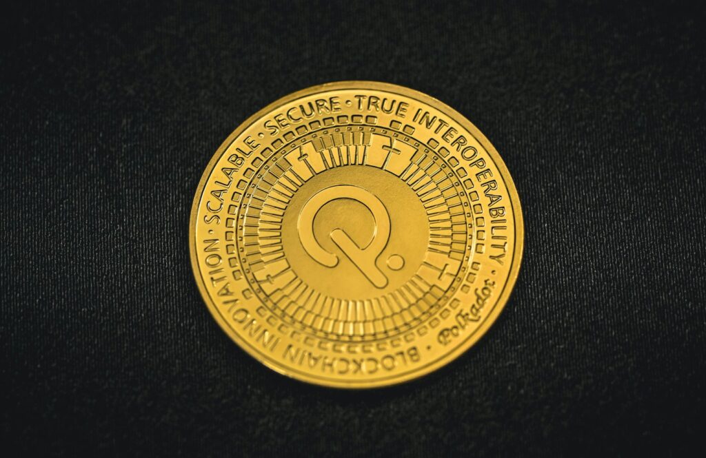 Close up of a physical Polkadot-Coin